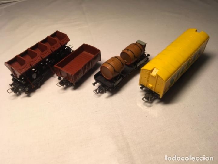 Trenes escala: Cuatro vagones escala HO - Foto 1