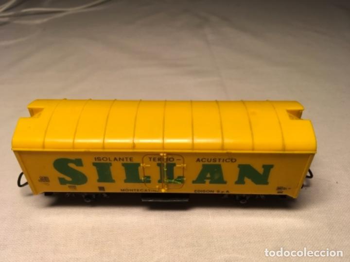 Trenes escala: Cuatro vagones escala HO - Foto 5