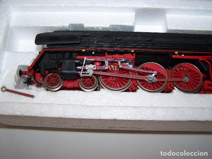 Trenes escala: Locomotora con t&eacute;nder de la marca PIKO. - Foto 10