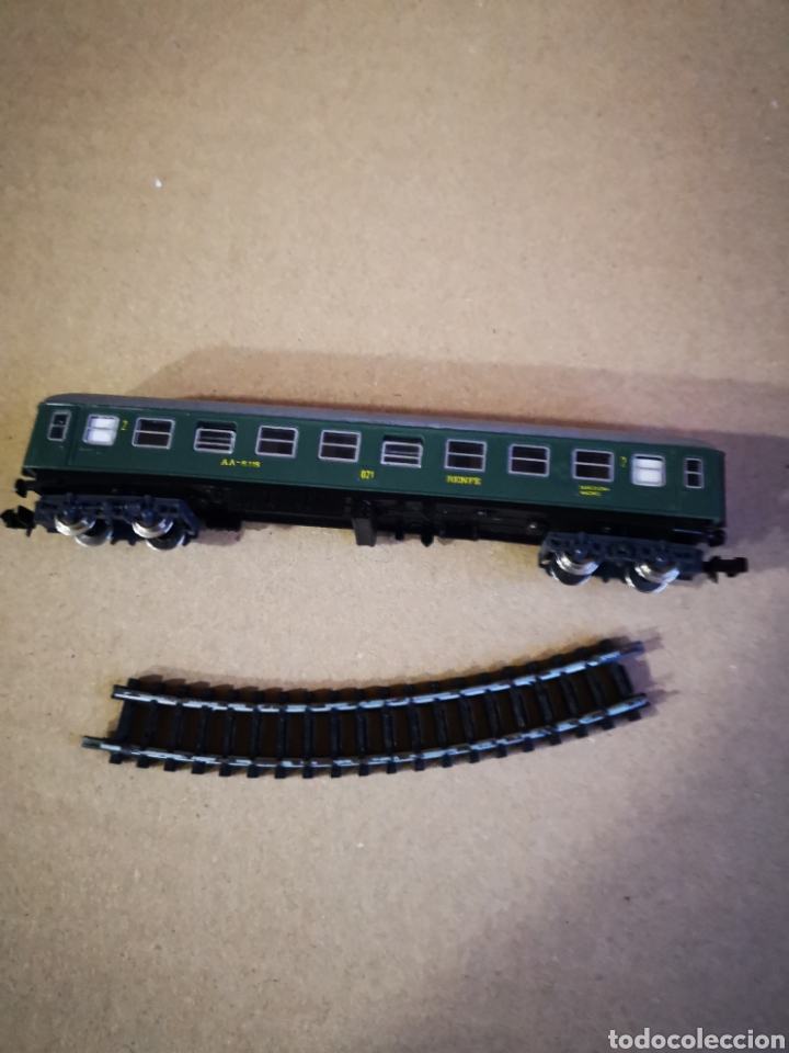 Trenes escala: Vagon de tren Bertren renfe - Foto 1