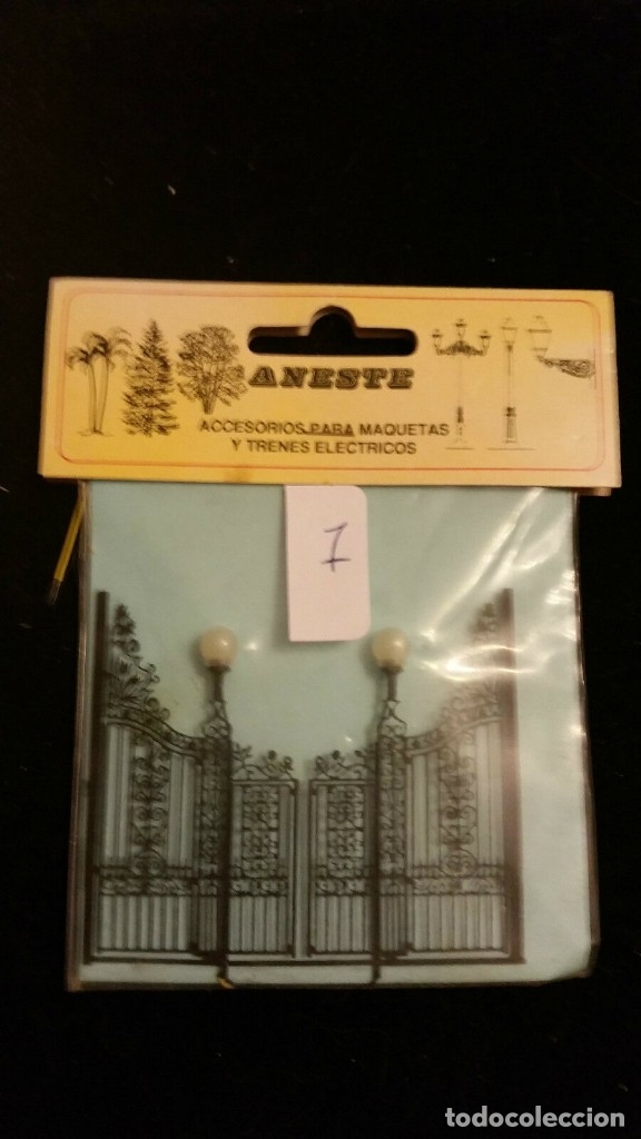 Trenes escala: LOTE 12 FAROLAS Y SE&Ntilde;ALES. - Foto 2