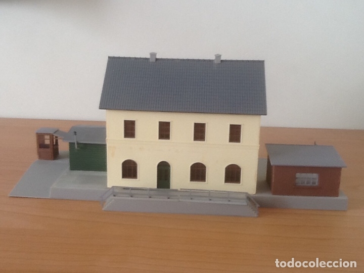 Trenes escala: Estaci&oacute;n H0. - Foto 3