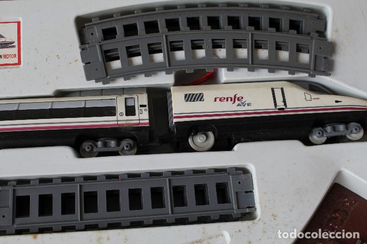 Trenes escala: Tren AVE renfe vintage - Foto 5
