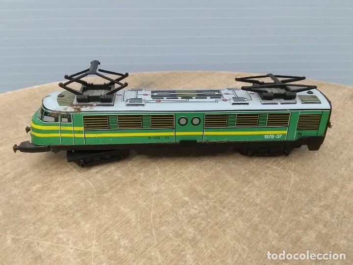 Trenes escala: Locomotora y dos vagones - Foto 5