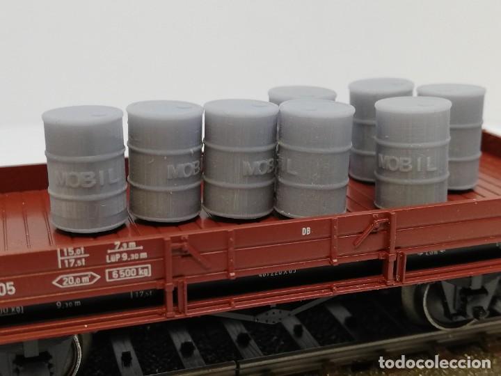Trenes escala: BARRILES ACEITE MOBIL ESCALA H0 - Foto 1