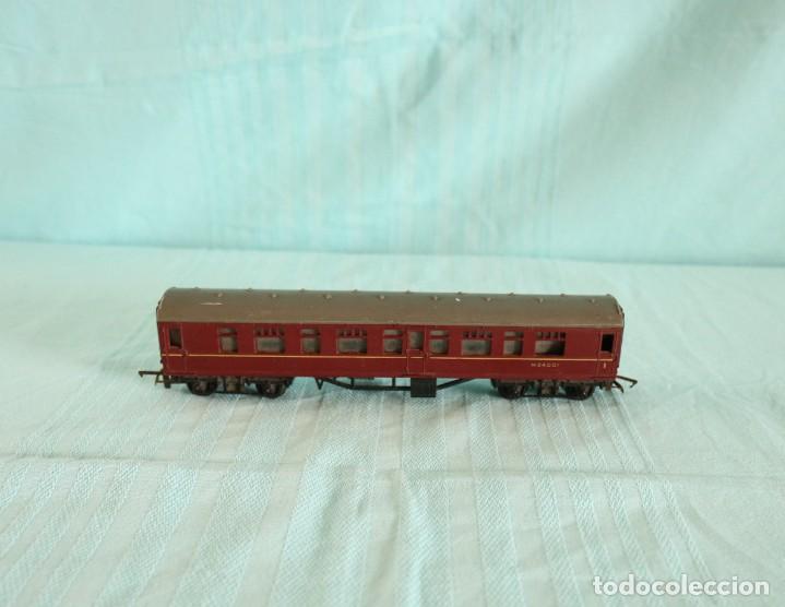 Trenes escala: Vag&oacute;n de tren de la marca Tri-ang ingl&eacute;s. - Foto 1