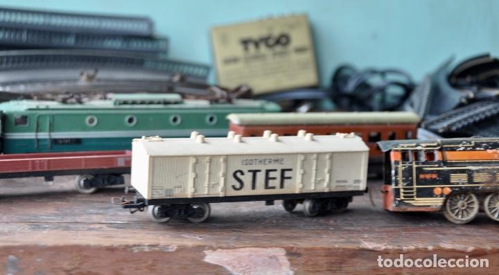 Trenes escala: Lote de trenes con vias - Foto 4