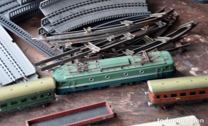Trenes escala: Lote de trenes con vias - Foto 12