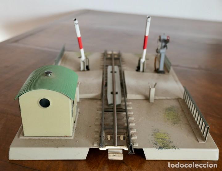 Trenes escala: CRUCE DE FERROCARRIL MARKLIN 457 - Foto 3