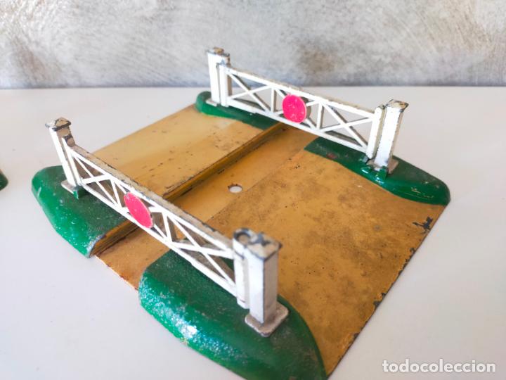 Trenes escala: PASOS A NIVEL HORNBY DUBLO - Foto 6