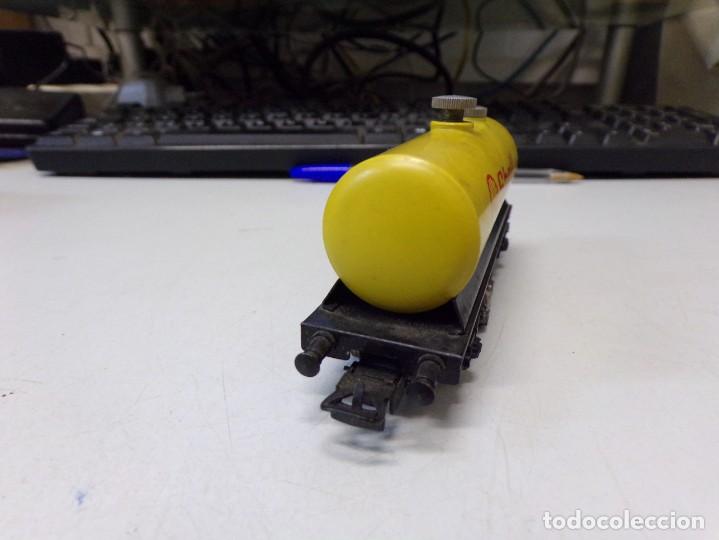 Trenes escala: ESTAMOS LIQUIDANDO. TREN VAGON ANTIGUO CISTERNA SHELL REF 153 - Foto 7