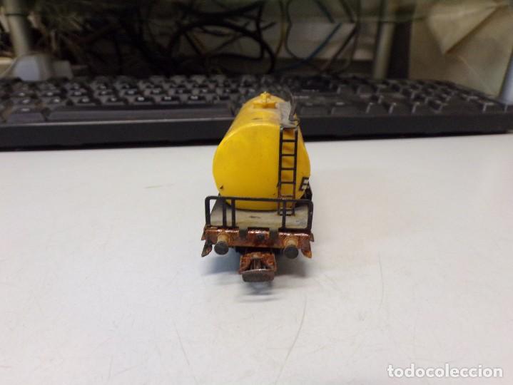 Trenes escala: ESTAMOS LIQUIDANDO. TREN VAGON ANTIGUO CISTERNA SHELL REF 156 - Foto 4