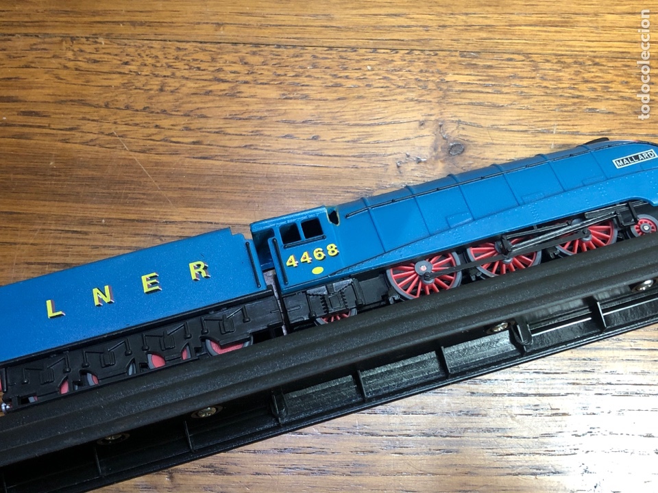 Trenes escala: LOCOMOTORA PAC&Iacute;FICA A4 CLASS - Foto 8