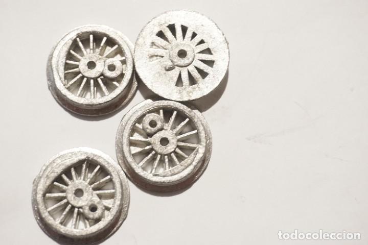Trenes escala: 8 ruedas 17mm con agarre bielas - Foto 1