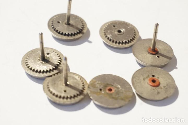 Trenes escala: 7 ruedas 4 con engranaje 3 sin egranaje 18mm - Foto 3