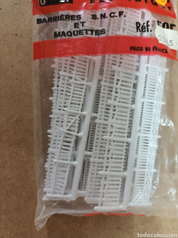 Trenes escala: Set 8 vallas jouef 12 cms ho gratis envio - Foto 2