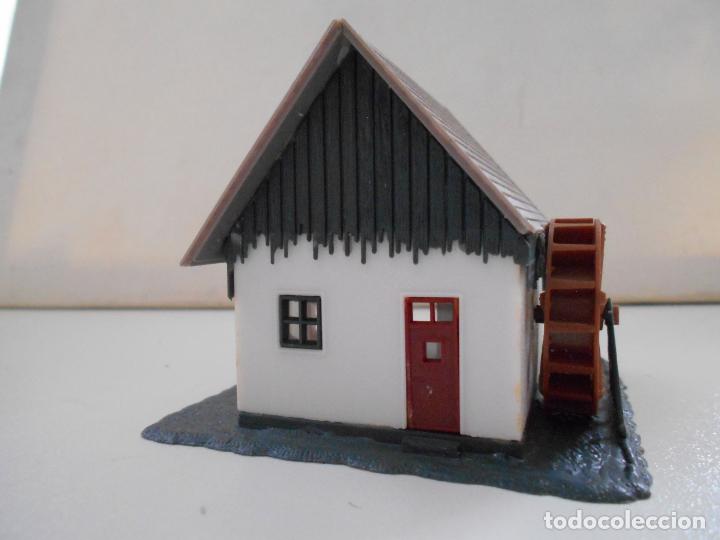 Trenes escala: CASA CON MOLINO ESCALA HO - Foto 4