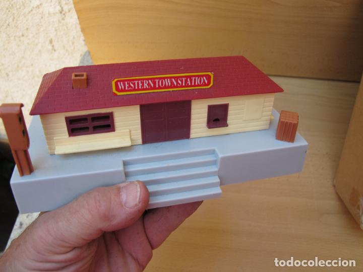 Trenes escala: JUEGO DE CONSTRUCCI&Oacute;N - CONTINENTAL EXPRESS - Foto 9