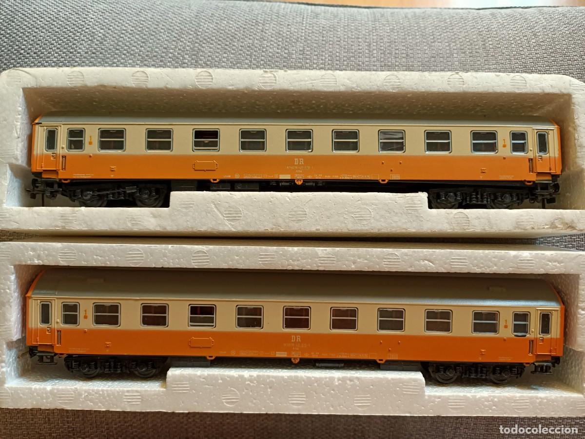 Trenes escala: Dos vagones de pasajeros Schicht con luz interior. - Foto 1