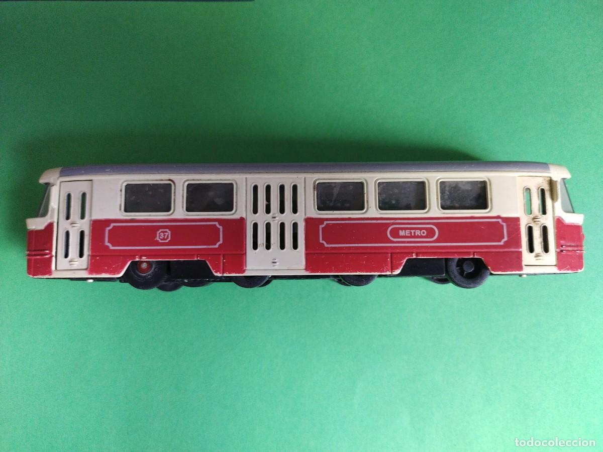 Trenes escala: Vag&oacute;n de metro - Foto 1