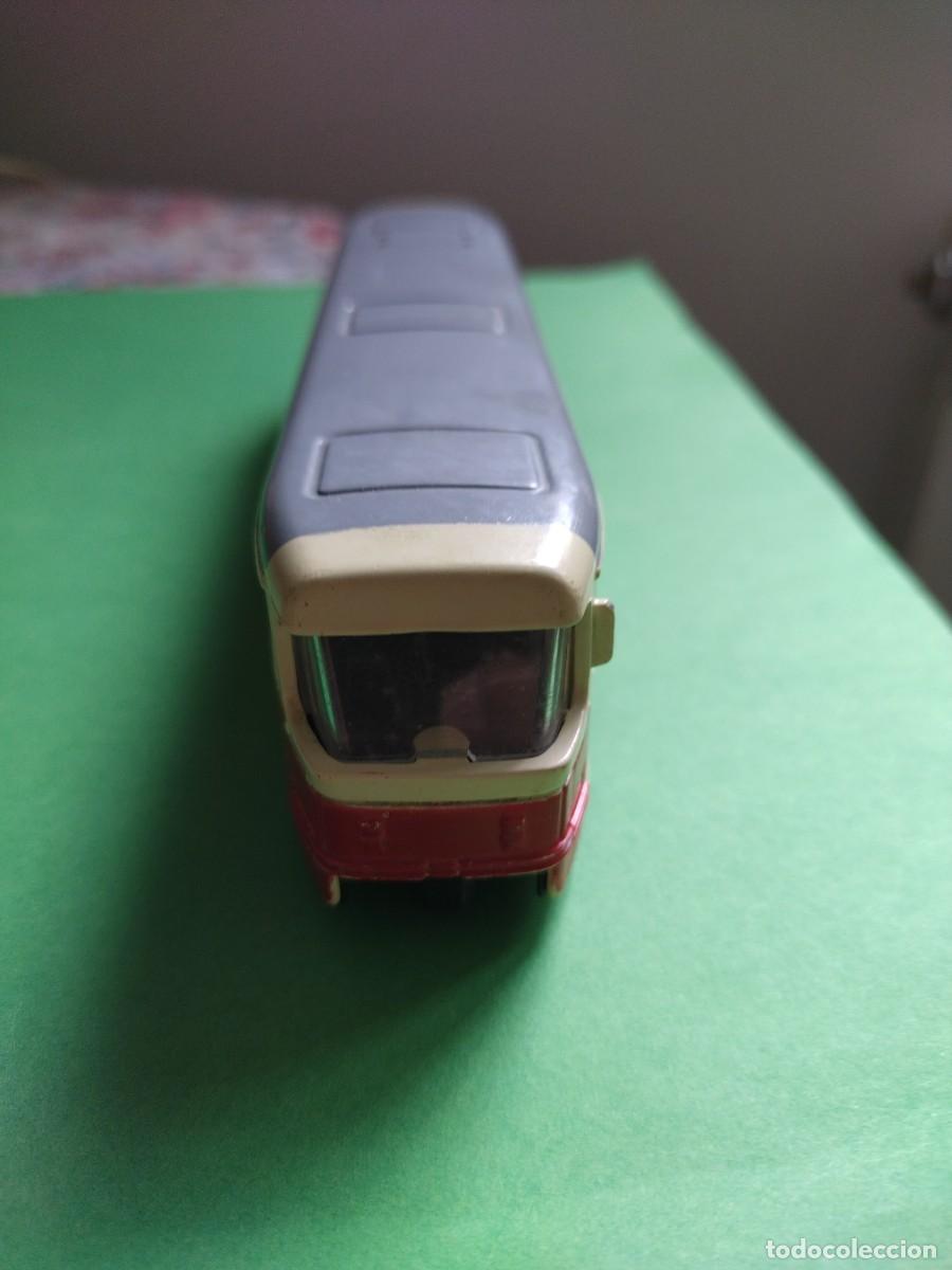 Trenes escala: Vag&oacute;n de metro - Foto 4