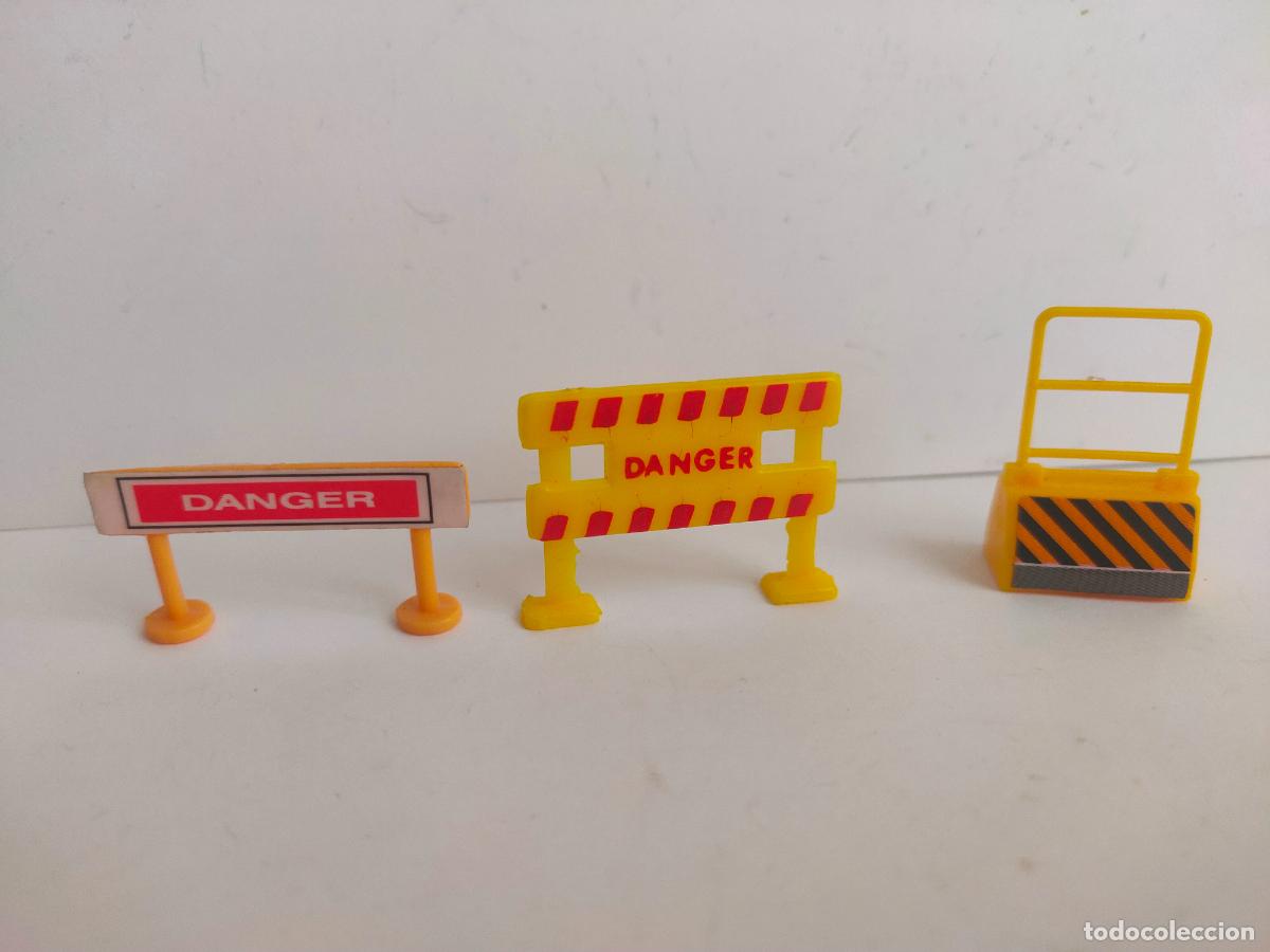 Trenes escala: Se&ntilde;ales de obra escala H0 - Foto 1