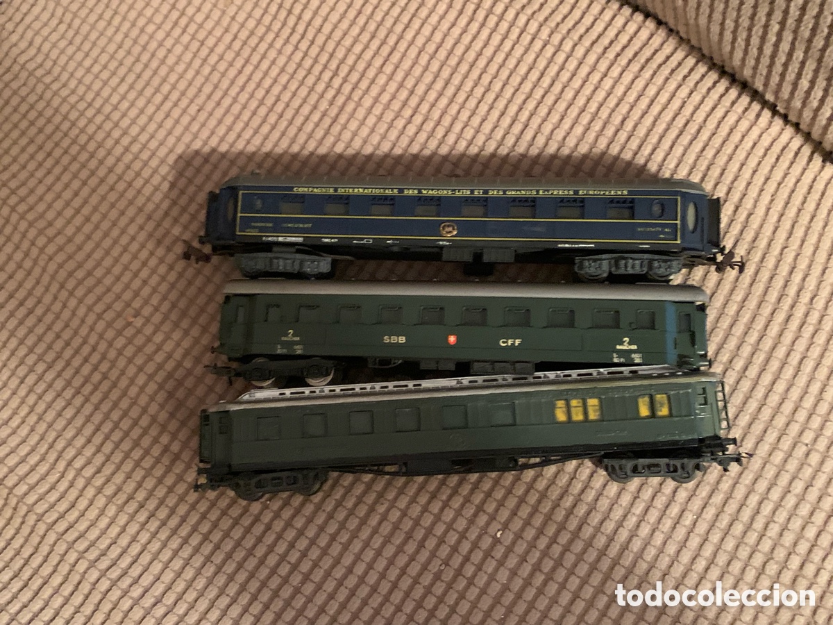 Trenes escala: Lote 3 vagones H0 de pasajeros y carga - Foto 3