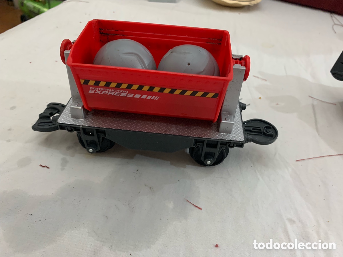 Trenes escala: M&aacute;quina de tren a pilas - Foto 9