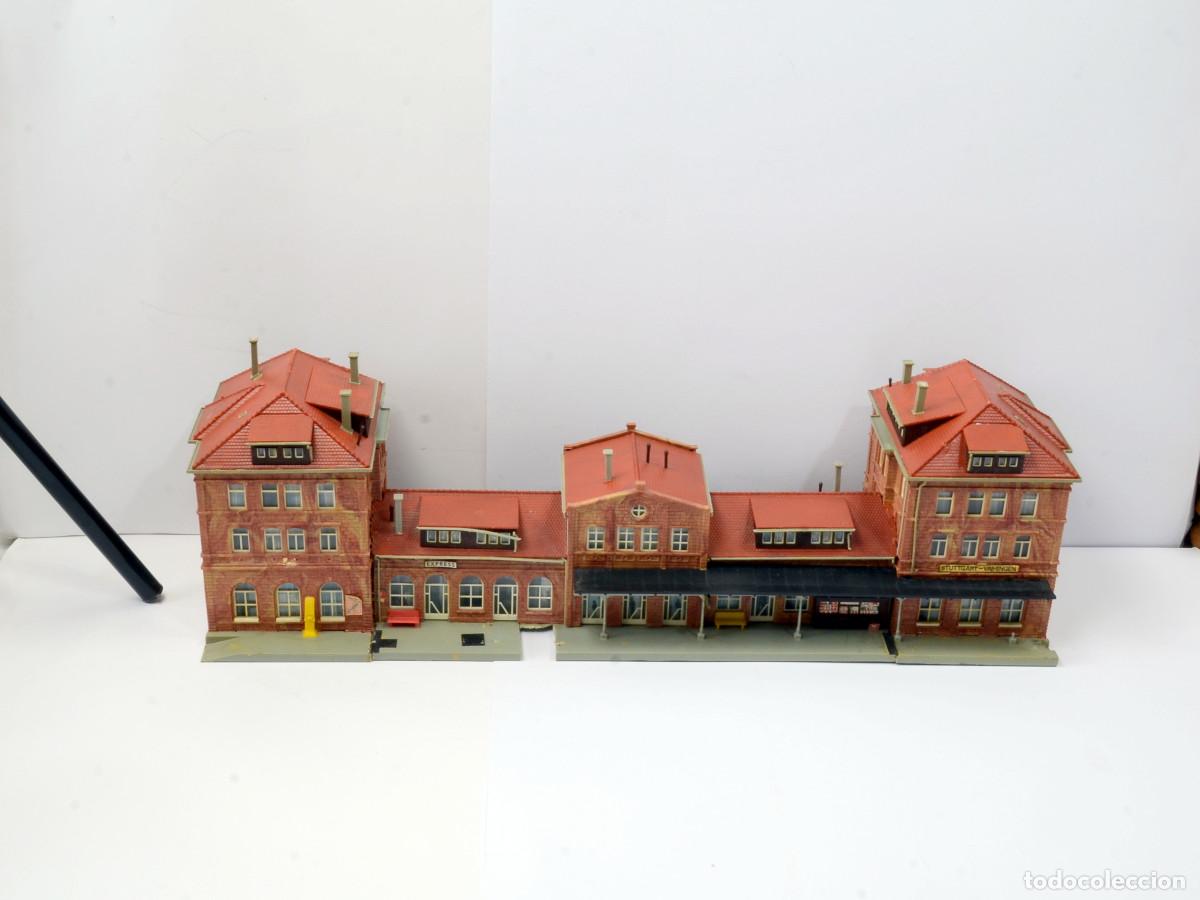 Trenes escala: Kibri Edificios Escala H0 Estaci&oacute;n Calw