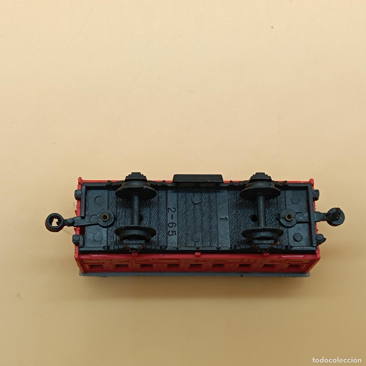 Trenes escala: VAGON DE TREN DE PLASTICO. DESCONOZCO MARCA Y MODELO. - Foto 2