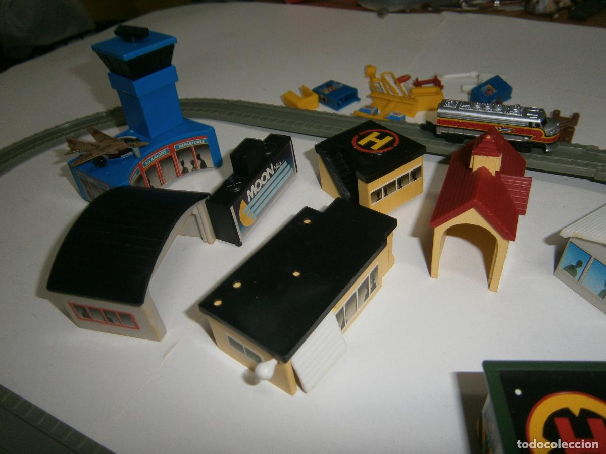 Trenes escala: GRAN LOTE COMPLEMENTOS PARA DIORAMA CON EDIFICACIONES Y VARIOS - Foto 4