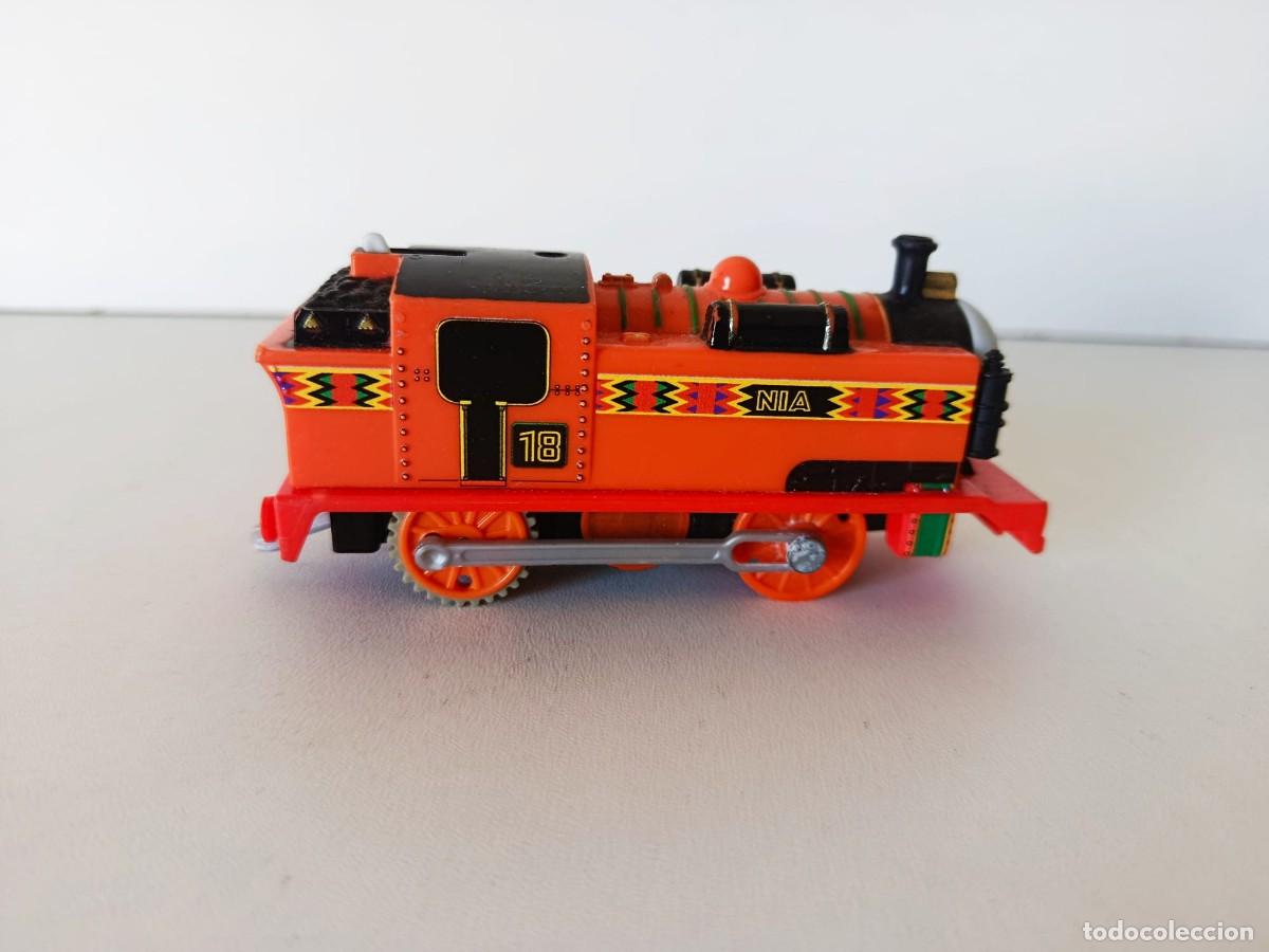Trenes escala: Thomas and Friends Trackmaster Motorized Nia - Foto 3