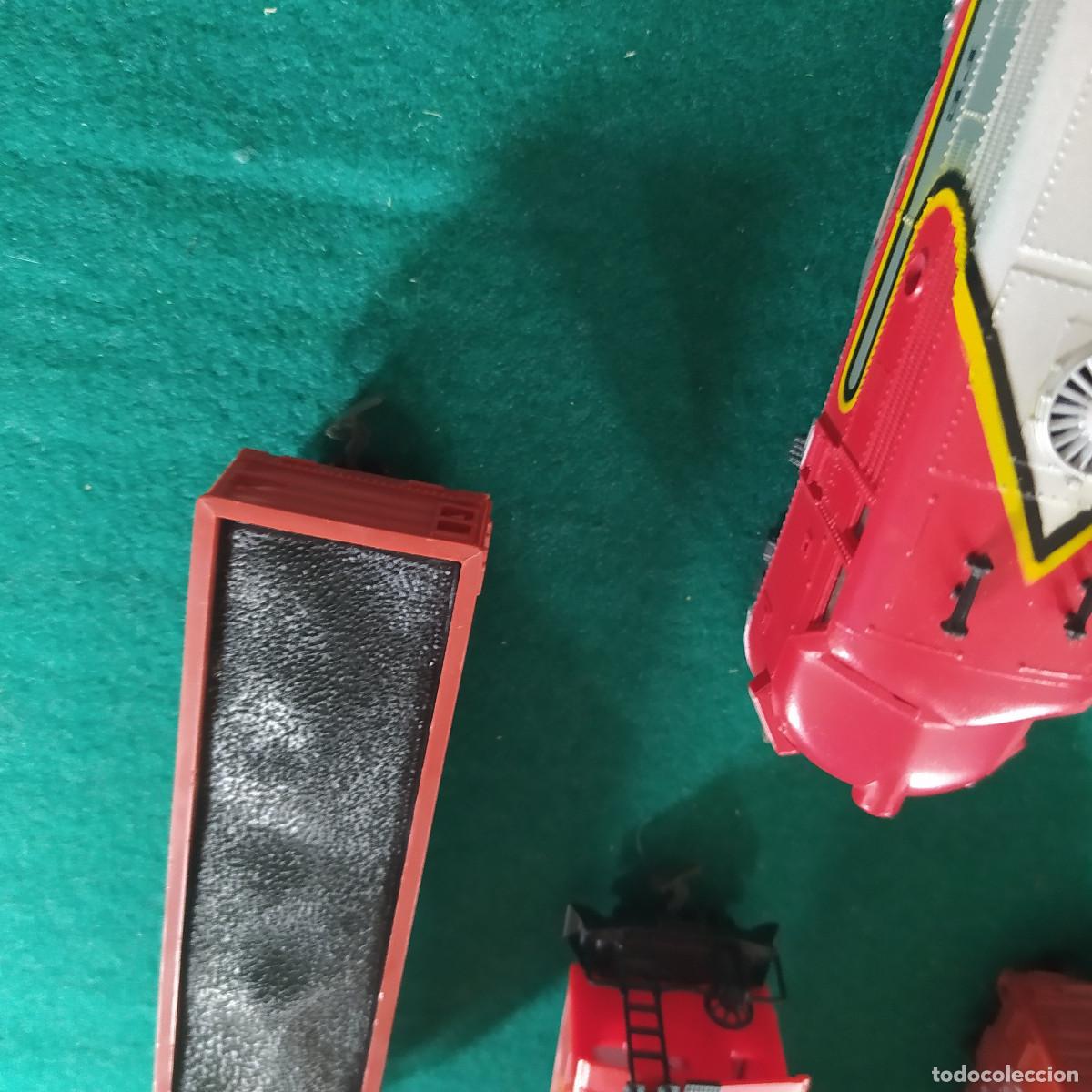 Trenes escala: Locomotora playart Y Vagones - Foto 15