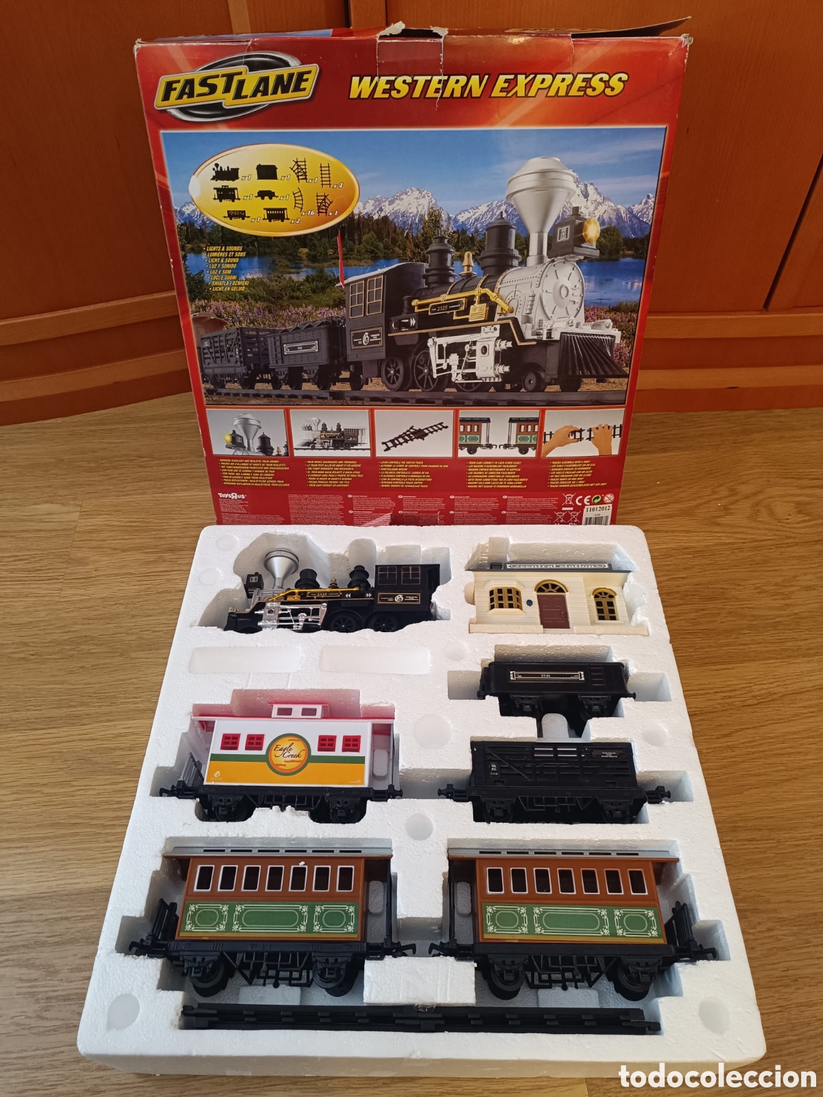 Trenes escala: Locomotora y vagones - Foto 1