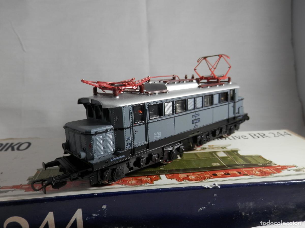 Trenes Escala: LOCOMOTORA ELECTRICA BR 244 ESCALA HO DE PIKO