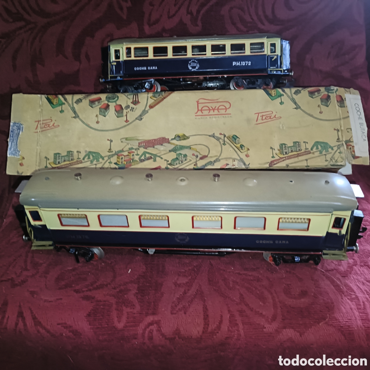 Trenes Escala: Vagones y v&iacute;as ,de la casa paya