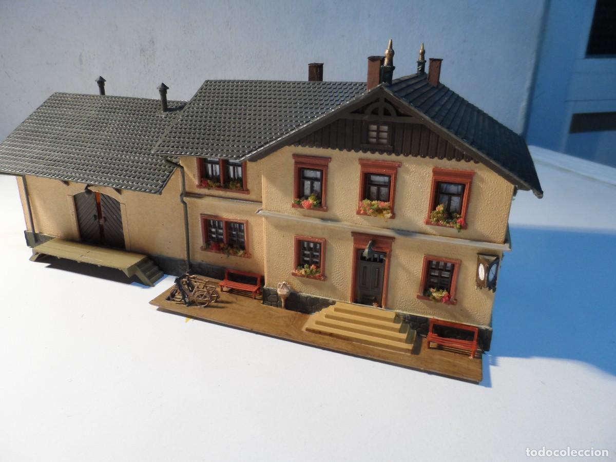 Modelleisenbahnen: ESTACION DECORADA ESCALA HO