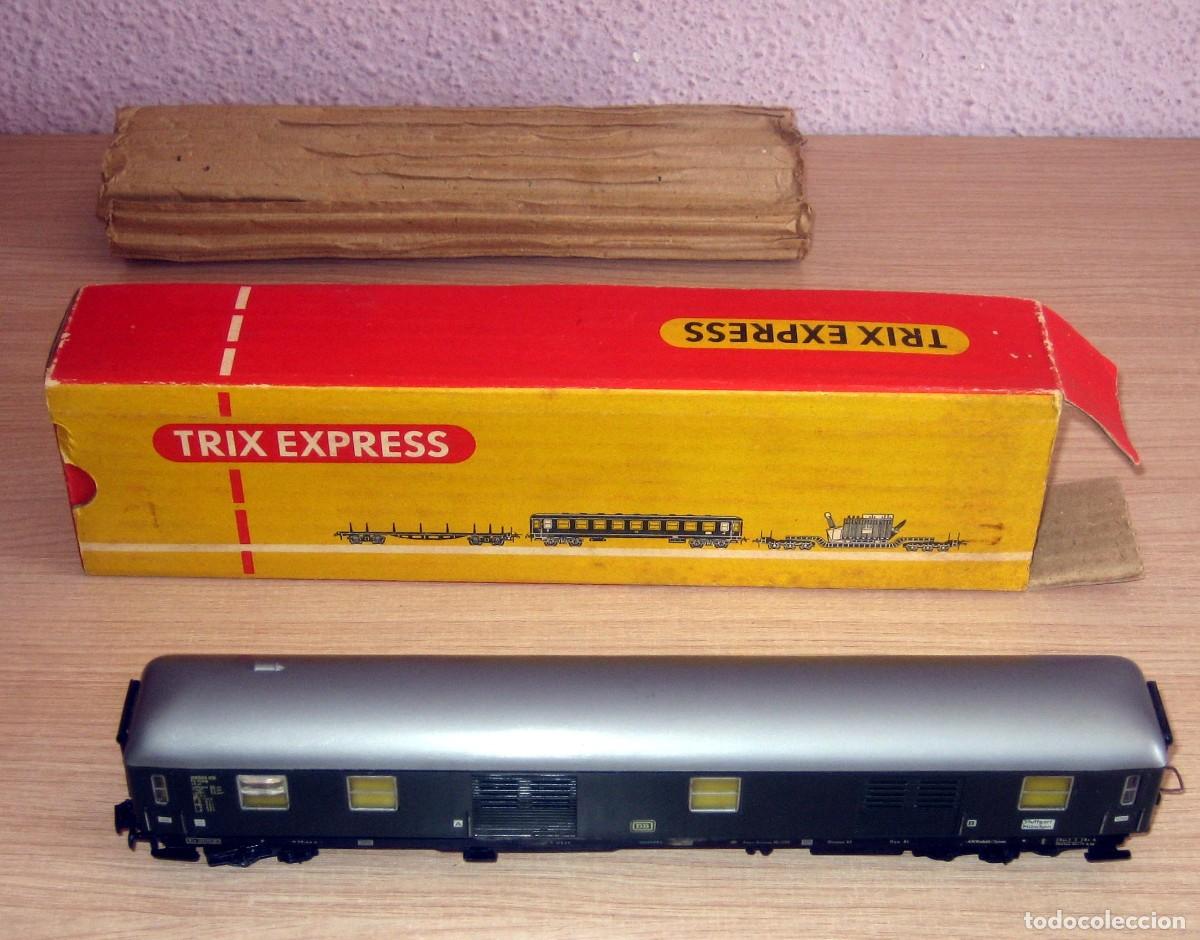 Trenes Escala: TRIX EXPRESS ANTIGUO COCHE VAG&Oacute;N H0 CORREOS O ALGO ASI EN BUEN ESTADO CAJA ORIGINAL NO SE LA REFEREN