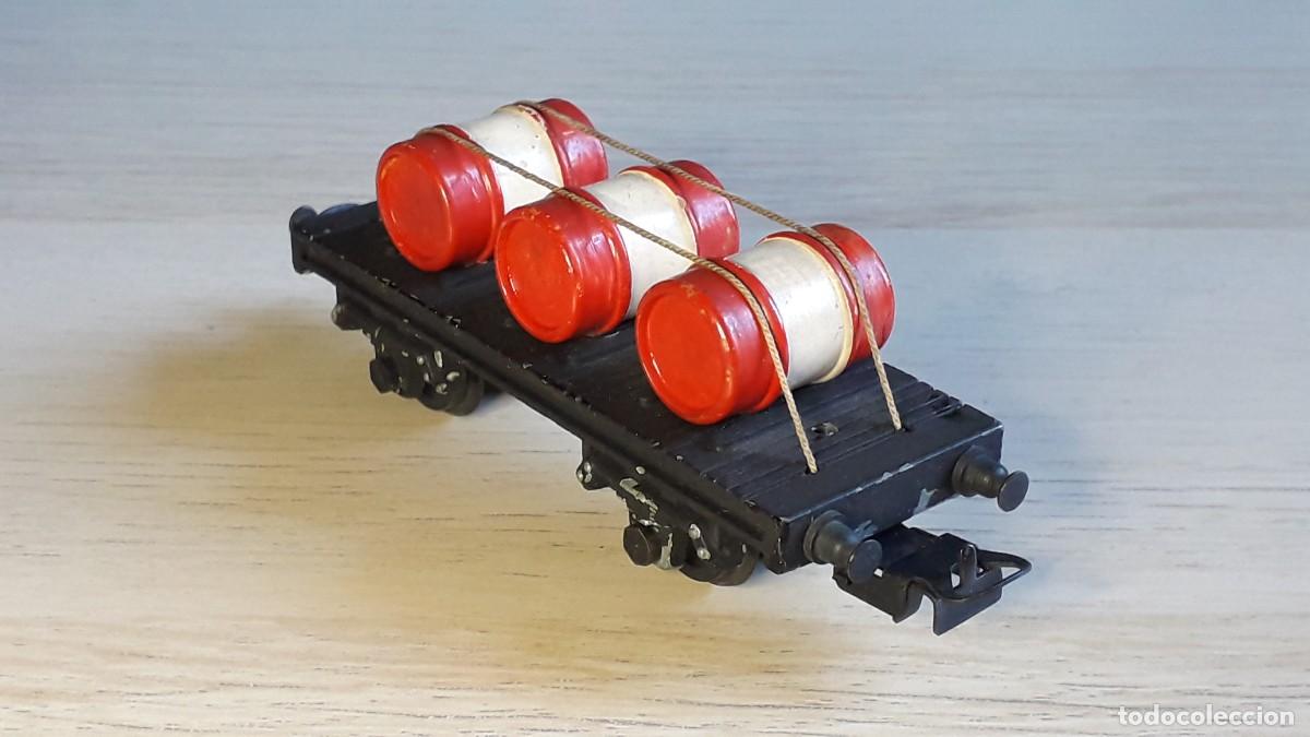 Trenes Escala: Vag&oacute;n con bidones *met&aacute;lico* H0 1/87 Josfel JOS-FEL Jos&eacute; Feliu Barcelona, tipo Electrotren, a&ntilde;os 50