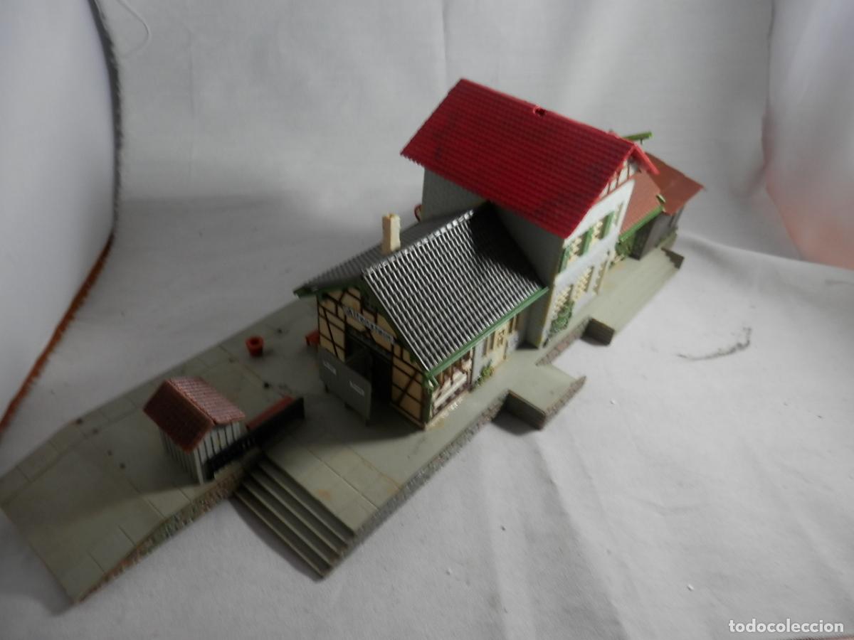 Trenes Escala: EDIFICIO ESTACION ESCALA HO DE FALLER