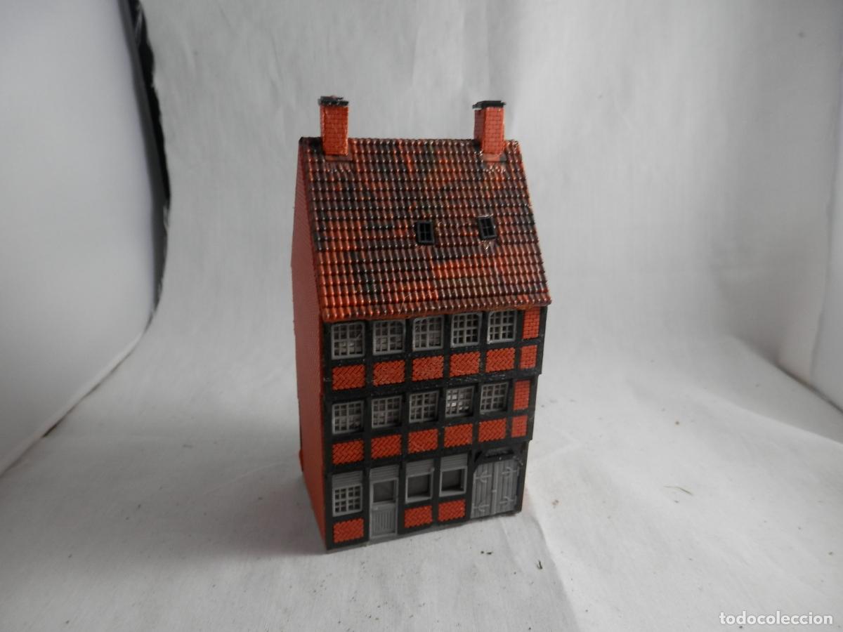 Trenes Escala: EDIFICIO URBANO ESCALA HO DE FALLER