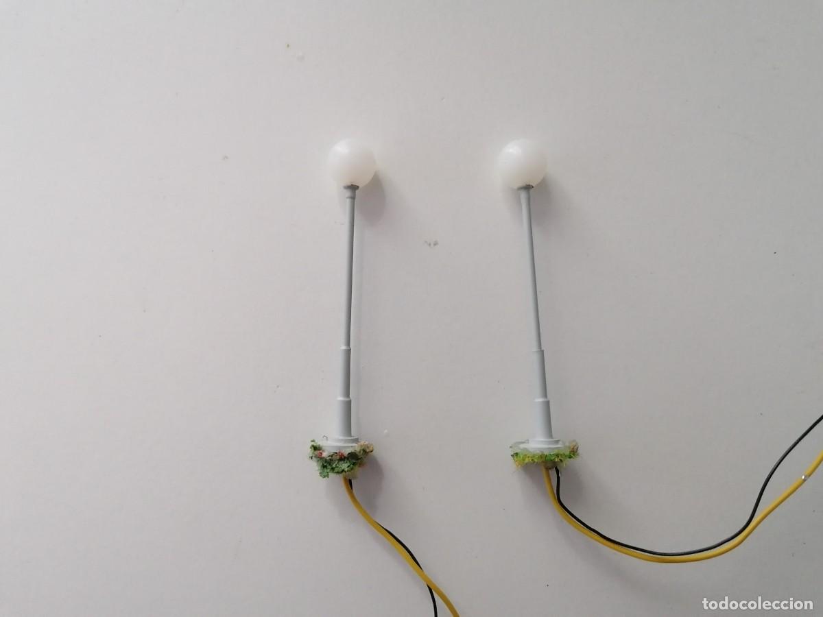 Trains &Eacute;chelle: Accesorios H0 Lote de 2 Farolas El&eacute;ctricas para Maqueta de Tren Buen Estado