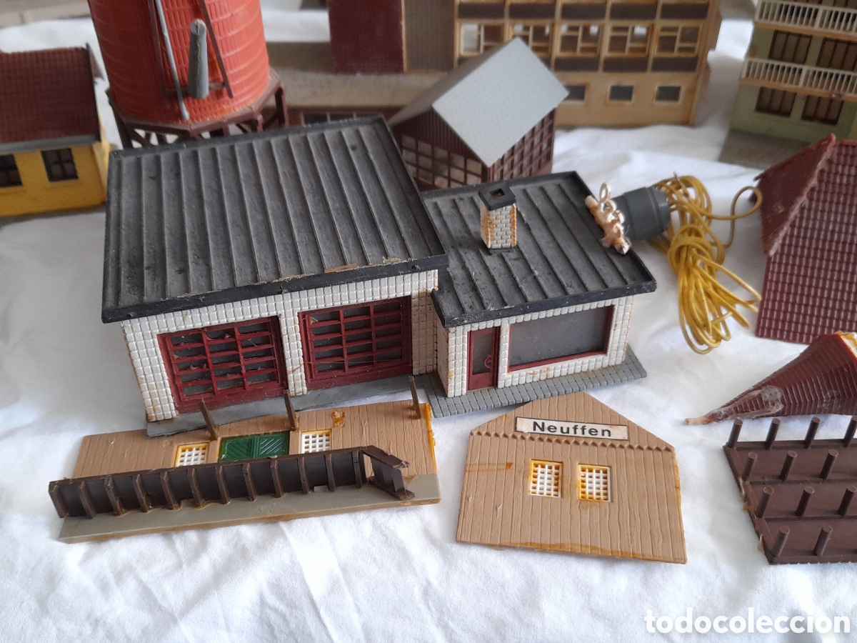 Trenes escala: SUPER LOTE DE CASAS, EDIFICIOS, PARA MAQUETAS DE TREN. VARIAS MARCAS - Foto 3