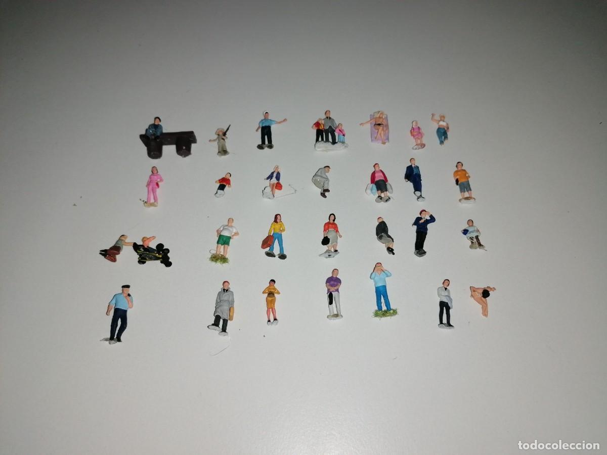 Trenes Escala: Accesorios H0 Lote de 28 Personajes para Maqueta de Tren Buen Estado