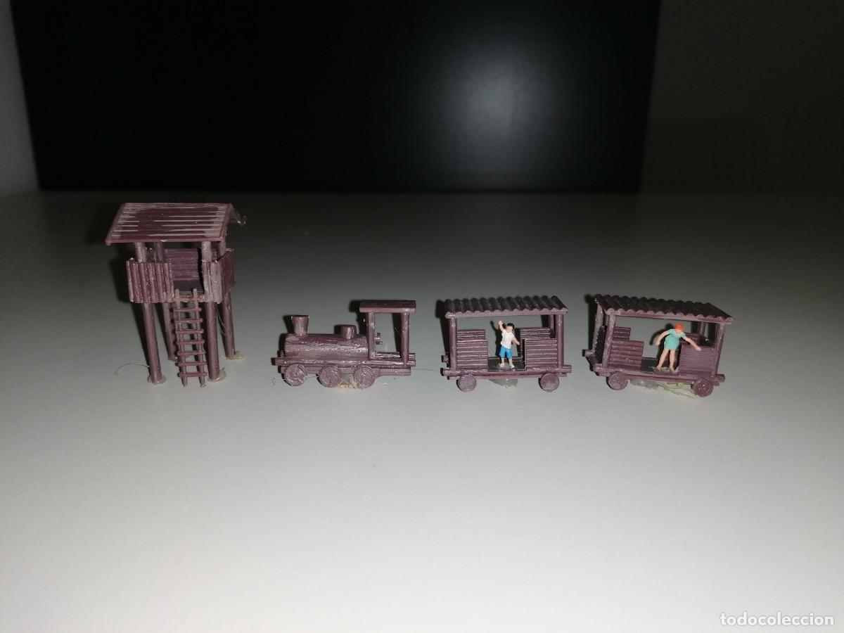 Trenes Escala: Accesorios H0 Trenecito y Torre de Madera para Maqueta de Tren Buen Estado