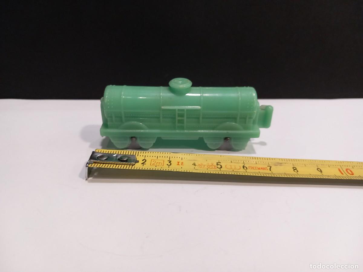 Trenes Escala: VAG&Oacute;N DE TREN CELULOIDE ?? A&Ntilde;OS 50 - 60 / COMPRA MIN&Iacute;MA 5 &euro;