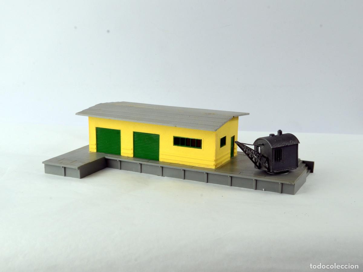 Trenes Escala: Pola Edificio Escala H0 1:87 Almac&eacute;n con Muelle