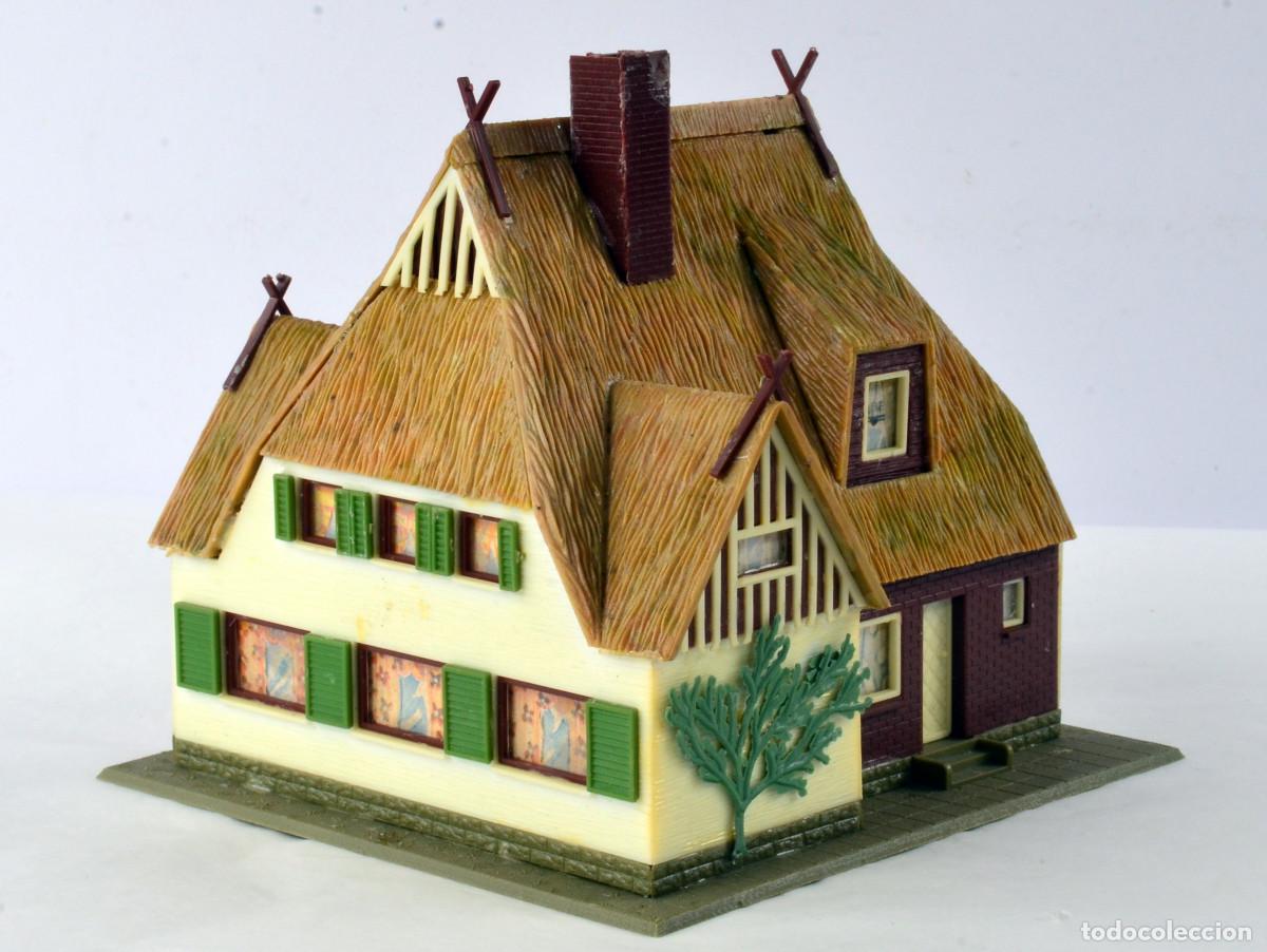Trenes escala: Faller Edificios Escala H0 1:87 Casa Fris&oacute;n con Techo de Paja - Foto 2