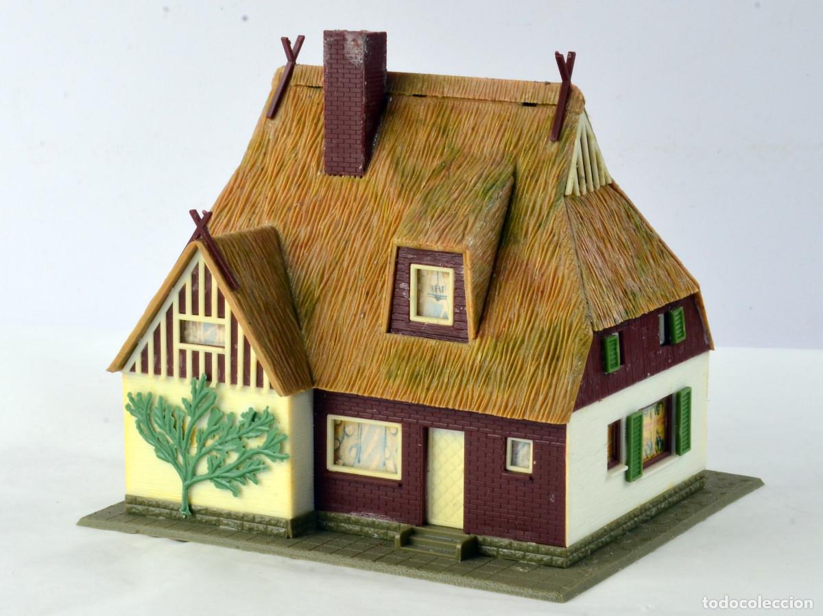 Trenes escala: Faller Edificios Escala H0 1:87 Casa Fris&oacute;n con Techo de Paja - Foto 3