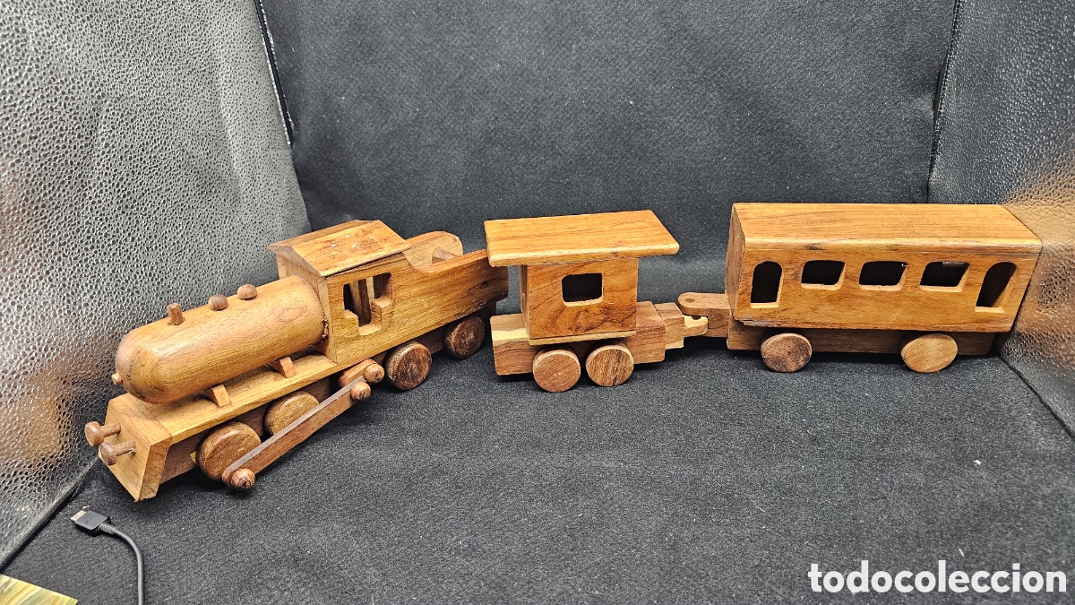 Trenes Escala: Tren de madera palo rosa de la India